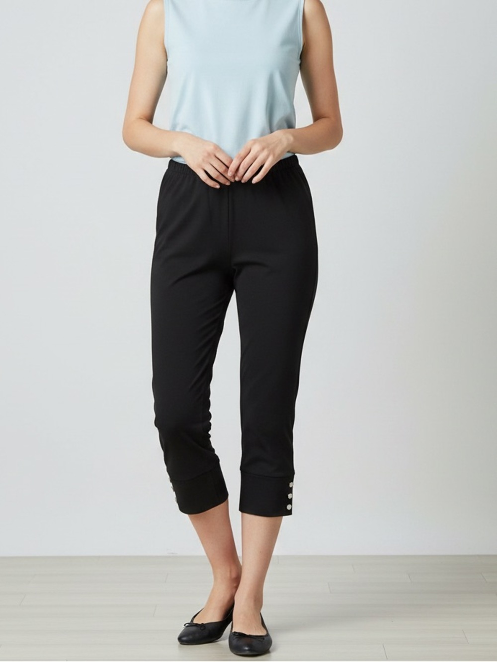 Style & Co Petite black cotton spandex legging size MP crop ankle gold crystals